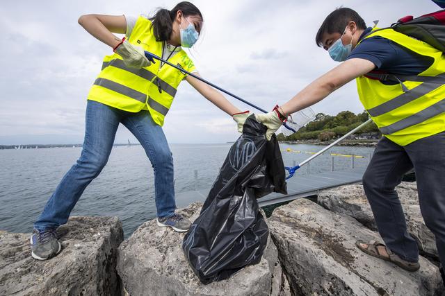 La 30e édition des "Clean-up Days" auront lieu en septembre 2022. [Keystone - Martial Trezzini]