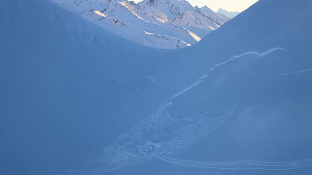 Première avalanche meurtrière de la saison à La Fouly. [POLICE CANTONALE VALAISANNE]