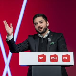 Le co-président du PS Cédric Wermuth lors du congrès socialiste. [Keystone - Martial Trezzini]