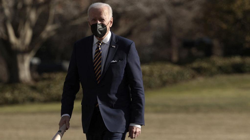 Joe Biden appelle les Américains à quitter l'Ukraine "maintenant". [AFP - Anna Moneymaker]