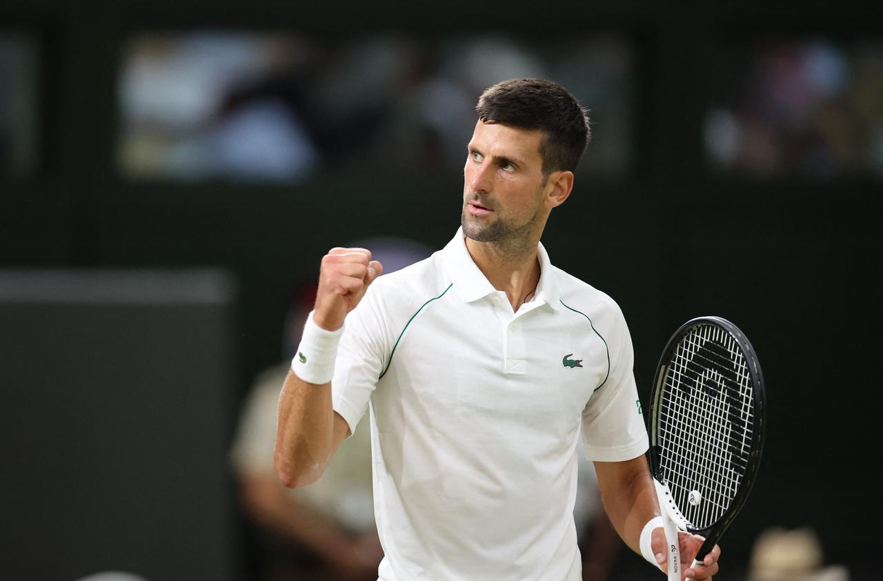 Novak Djokovic est resté concentré face à Tim van Rijthoven malgré la perte de la 2e manche. [The Yomiuri Shimbun via AFP - Takuya Matsumoto]