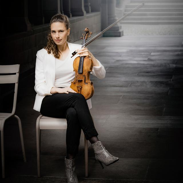 Esther Hoppe, violoniste. [www.estherhoppe.com - Irène Zandel]