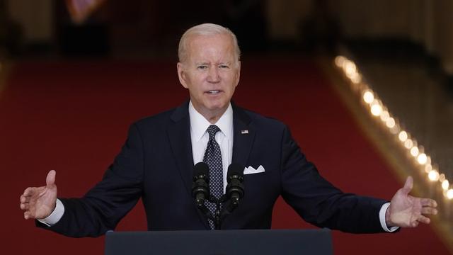 Le président des Etats-Unis Joe Biden demande des mesures fortes de contrôle des armes. [Evan Vucci]