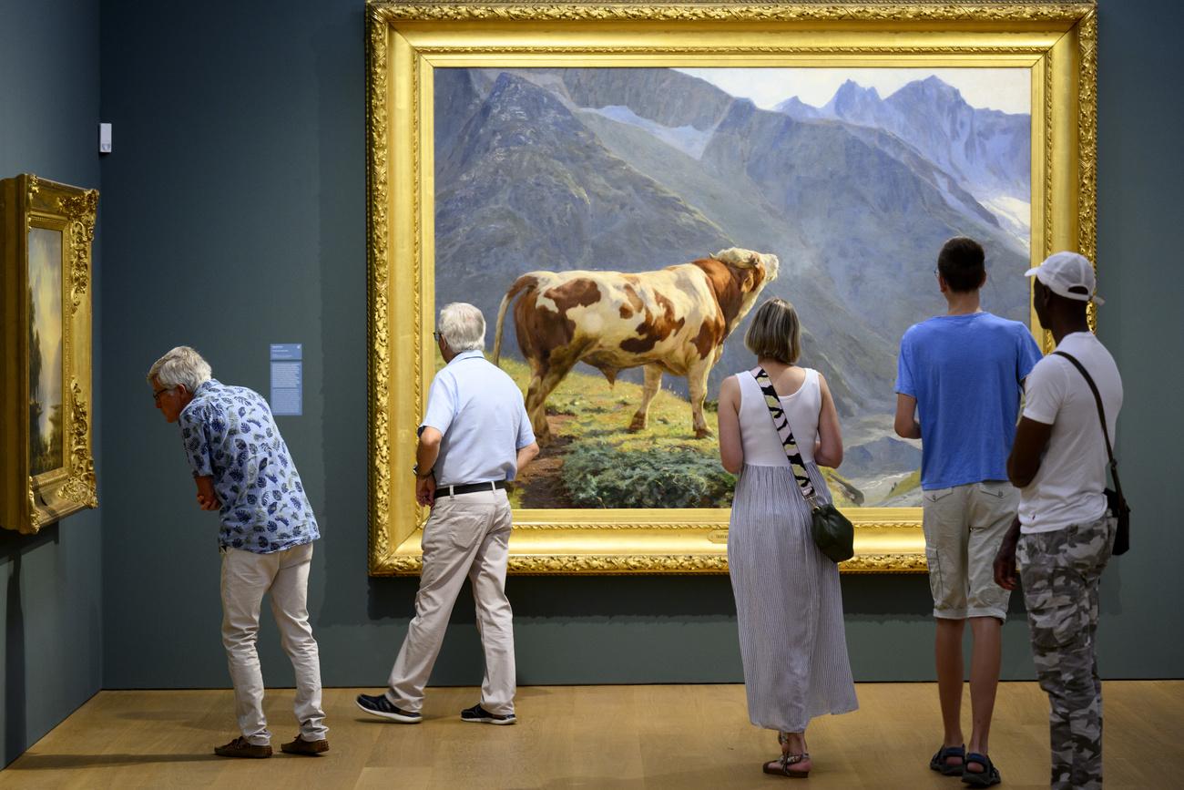 Au MCBA, les visiteurs ont pu admirer la peinture d'Eugène Burnand "Le Taureau dans les Alpes, 1884". [Keystone - Laurent Gilliéron]