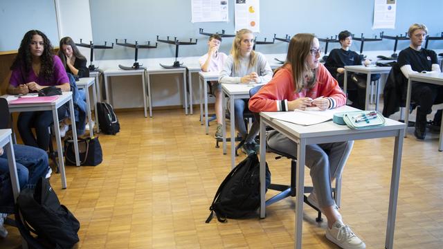 Des étudiants du gymnase du Gymnase de Chamblandes (VD). [Keystone - Laurent Gillieron]