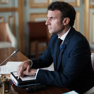 Emmanuel Macron, photographié à l'Elysée le 8 mai 2022. [Keystone - Thibault Camus]