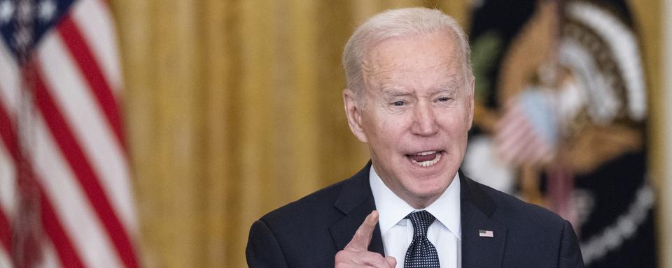 Le président américain Joe Biden prévoit des sanctions économiques contre les régions séparatistes de Donetsk et de Lougansk. [Keystone - AP Photo/Alex Brandon]