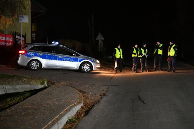 Przewodow a été entièrement bouclé par la police. [EPA/Keystone - Wojtek Jargilo]