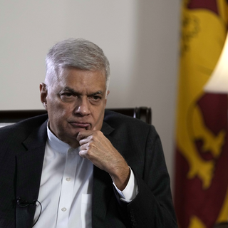 Le Premier ministre Ranil Wickremesinghe a pris la présidence par intérim du Sri lanka. [AP/Keystone - Eranga Jayawardena]