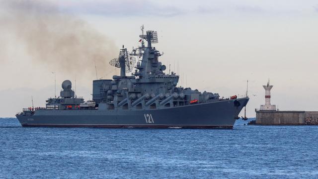 Le croiseur Moskva dans le port de Sebastopol, le 16 novembre 2021. [Reuters - Alexey Pavlishak]