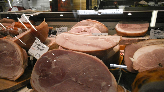 Les nitrites sont utilisés depuis longtemps dans la charcuterie. [Hans Lucas/AFP - Magali Cohen]