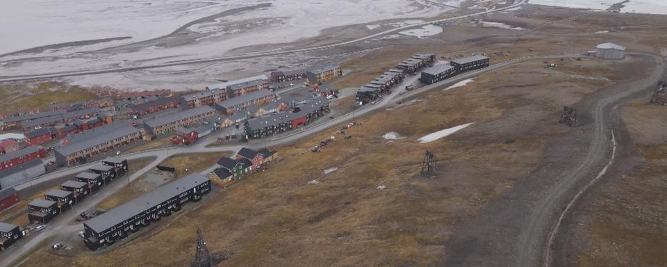 L'archipel norvégien du Svalbard se réchauffe plus vite que le reste du monde [RTS - Flore Dussey/Yvan Illi]