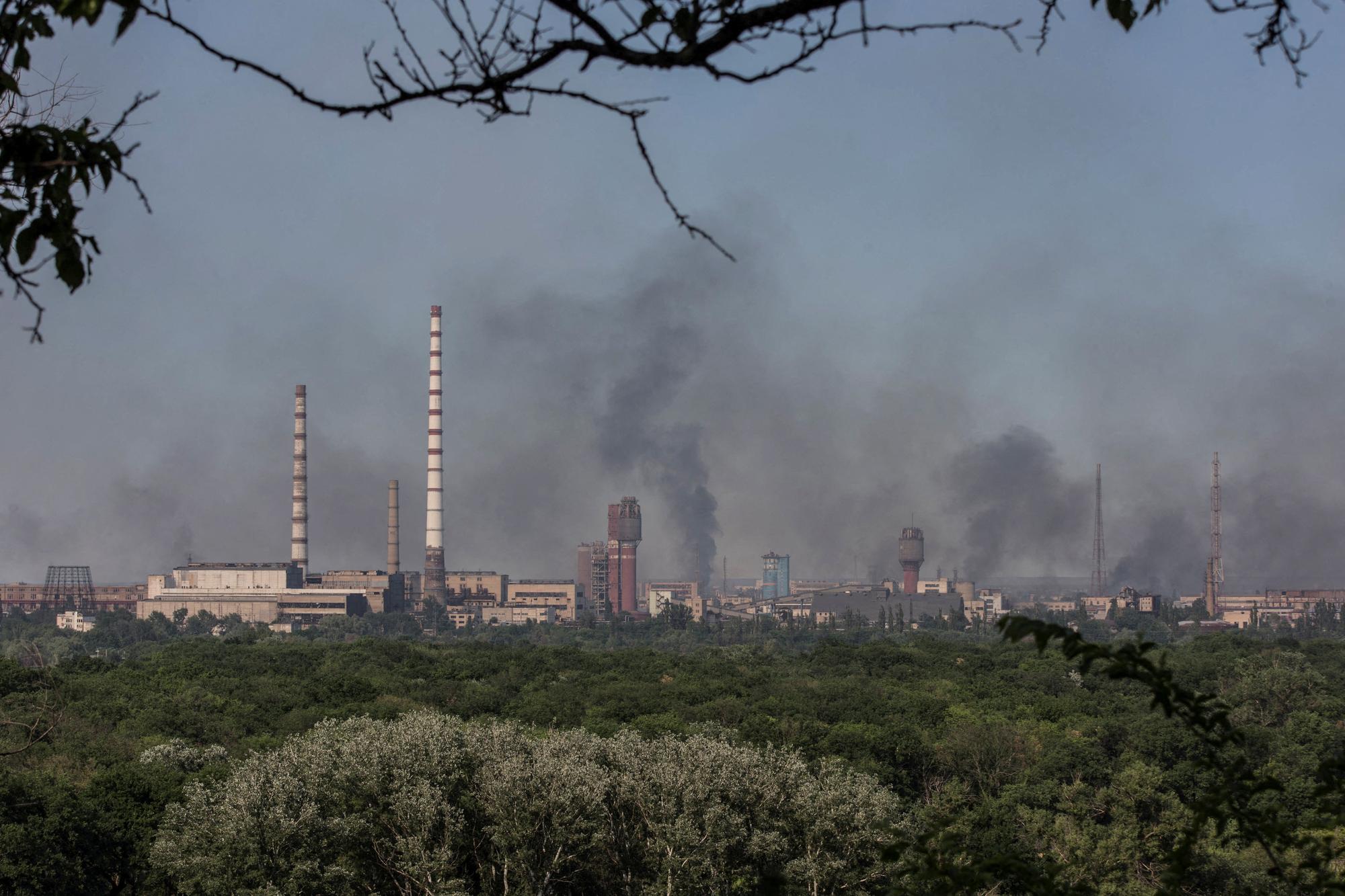 L'usine Azot de Severodonetsk. [Reuters - Oleksandr Ratushniak]