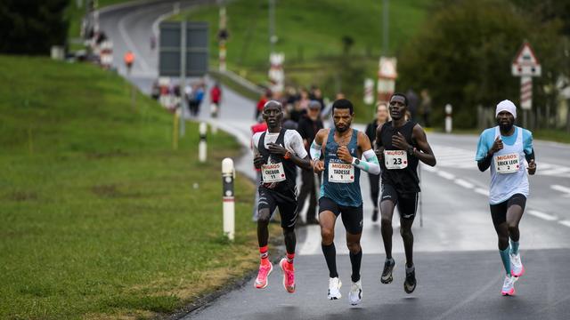 L'événement de course à pied Morat-Fribourg se renouvelle ce week-end. [Keystone - Jean-Christophe Bott]