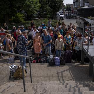 En Suisse, l'armée va augmenter le nombre de places d'hébergement pour les réfugiés ukrainiens. [AP Photo - Nariman El-Mofty]