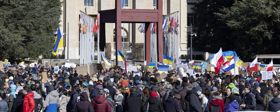 Manifestation à Genève en soutien à l'Ukraine. [Keystone - Salvatore Di Nolfi]