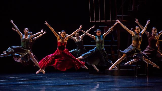 Tristan & Isolde: Joëlle Bouvier sʹapproprie lʹunivers wagnérien. [www.gtg.ch - Gregory Batardon]