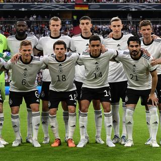 La "Mannschaft" lors d'un match contre l'Angleterre le 7 juin. [Keystone - DPA/Sven Hoppe]