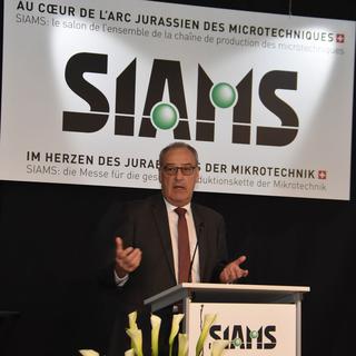 Le Conseiller fédéral Guy Parmelin à l'ouverture du salon SIAMS, le 05.04.2022 à Moutier. [RTS - Gaël Klein]