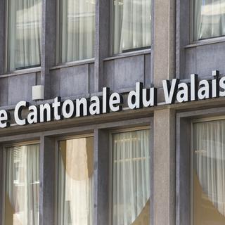 La façade du siège principal de la Banque Cantonale du Valais. [Keystone - Thomas Delley]