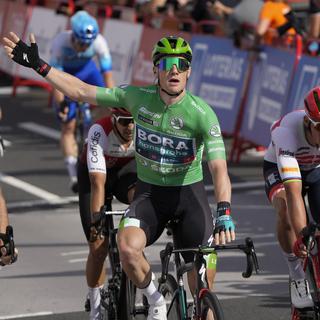 6e victoire sur les routes de la Vuelta pour Sam Benett. [Peter Dejong]