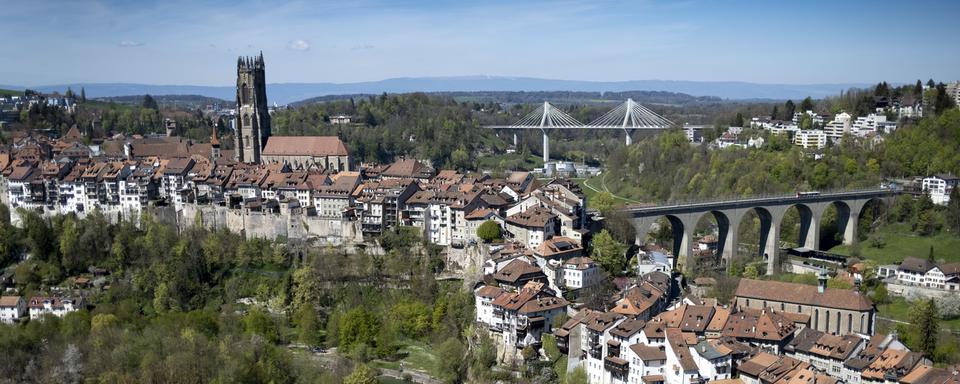 La ville de Fribourg en avril 2022. [KEYSTONE - Laurent Gillieron]