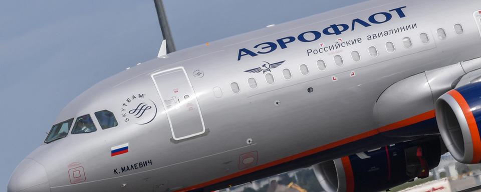 Un Airbus A320 de la compagnie nationale russe Aeroflot (image d'illustration). [Keystone/DPA - Patrick Pleul]