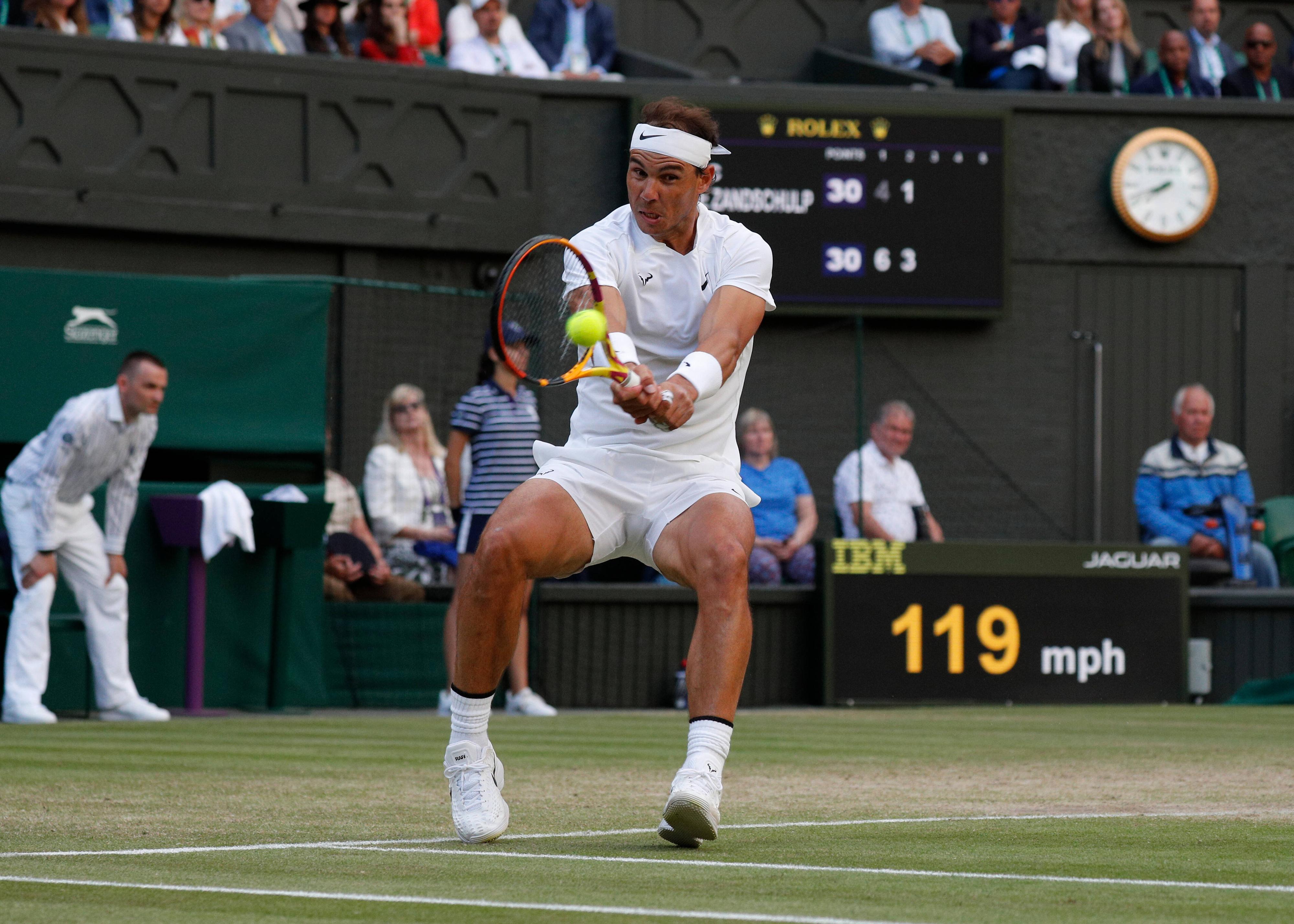 Rafael Nadal continue son chemin sur le gazon londonien. [IMAGO/Action Plus - John Patrick Fletcher - Imago]