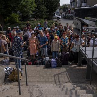 Les cantons sont sous pression pour accueillir des réfugiés ukrainiens à l'approche de l'automne. [AP Photo - Nariman El-Mofty]