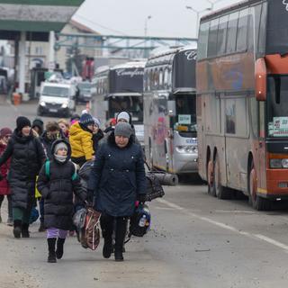 Plus de 16'000 ménages sont prêts à accueillir des réfugiés ukrainiens. [AFP - Nicolas Maeterlinck]