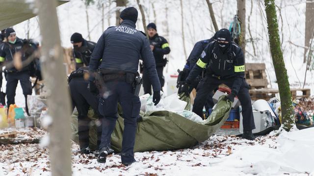 Manifestations de zadistes contre la cimenterie Holcim de Villigen [Keystone - Manuel Lopez]