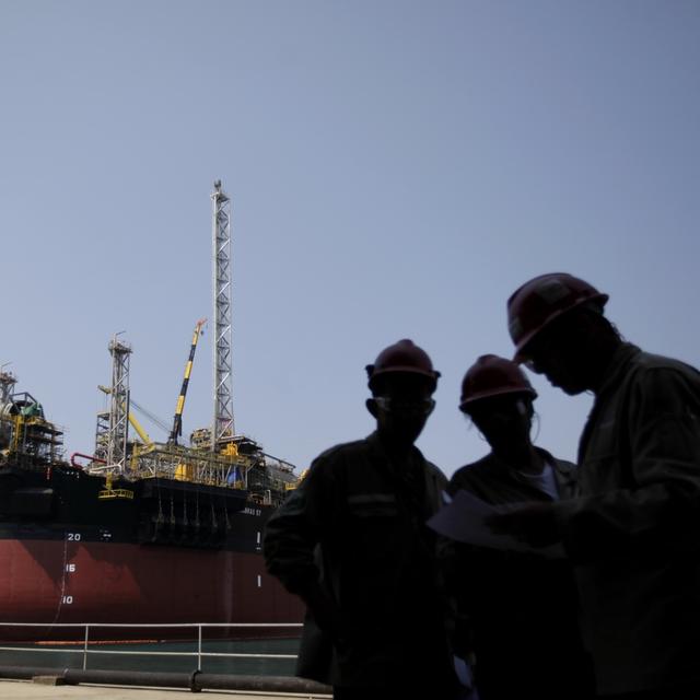 Une plateforme pétrolière appartenant à la société Brésilienne Petrobras, frappée par un scandale de corruption et de blanchiment d'argent. [Keystone]