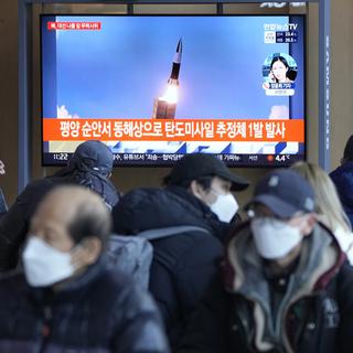 Un essai nucléaire vu depuis la Corée du Sud, le 5 mars 2022. [AP/Keystone - Ahn Young-Joon]