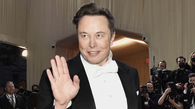 Elon Musk lors du Met Gala, le 2 mai dernier à New York [Invision/AP - Evan Agostini]