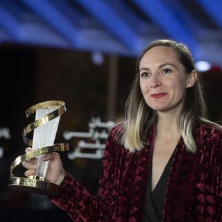 La réalisatrice suisse Carmen Jaquier honorée d'un Prix de la mise en scène à Marrakesh pour son film "Foudre". [Anadolu Agency via AFP - Jalal Morchidi]