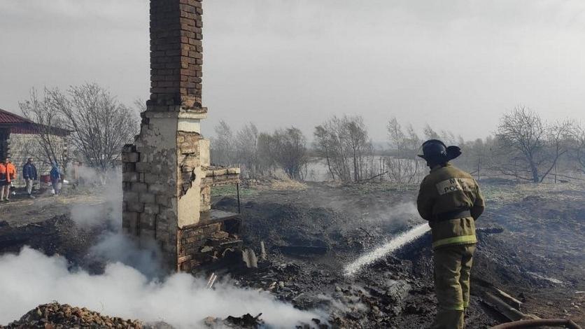 De nombreux incendies aggravés par des vents violents sont en cours en Sibérie. [AFP - Russian Emergencies Ministry]