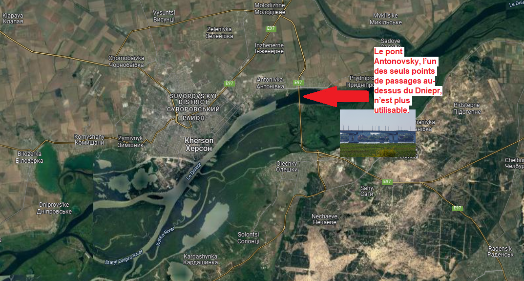 Carte qui montre la position du pont Antonovksy, à l'est de la ville de Kherson. [Google Map - RTS]