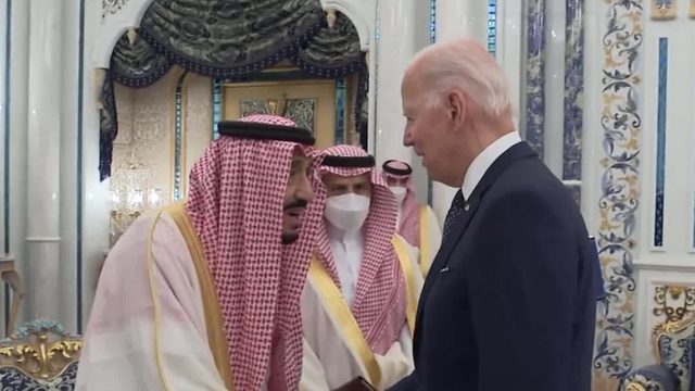 Dernier jour de Joe Biden en Arabie saoudite après un "check" controversé avec Mohammed ben Salmane