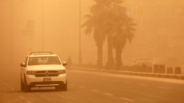 Les tempêtes de sable n'ont fait qu'empirer ces dernières semaines en Irak. [Keystone - Ahmed Jalil]
