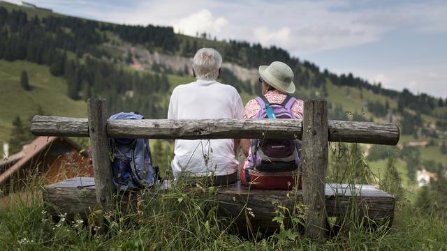 La population résidente en Suisse a augmenté, notamment grâce aux migrations, mais elle est également devenue plus âgée. [Keystone - Gaetan Bally]