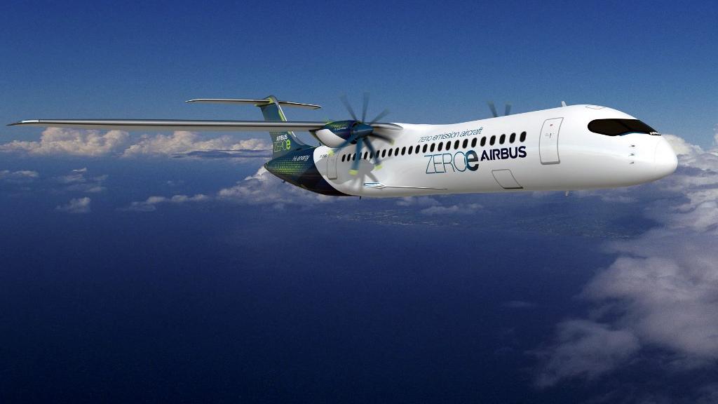 L'introduction d'avions propulsés à l'hydrogène à partir de 2035 ne permettra pas de réduire à elle seule l'empreinte carbone du secteur aérien, selon une étude. [afp - Airbus]