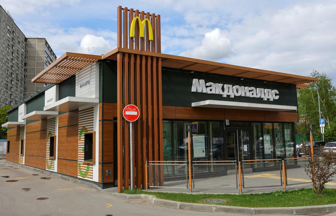 Mcdonald's fait partie des groupes qui ont décidé de quitter le marché russe. [reuters - Evgenia Novozhenina]