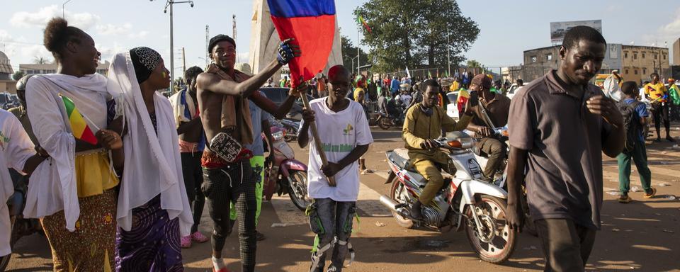 Manifestation de soutien à la Russie à Bamako, au Mali, le 22.09.2022. [EPA/Keystone - hadama Diakité]