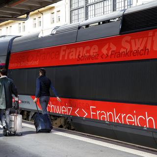 Les TGV entre la France et la Suisse sont aussi concernés par la grève de Noël à la SNCF. [KEYSTONE - SALVATORE DI NOLFI]