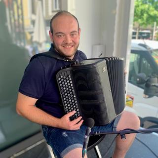 Le champion accordéoniste Jérôme Courbat. [RTS - Philippe Girard]