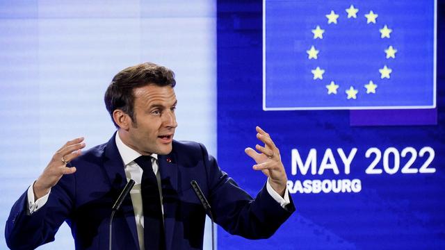 Le président français Emmanuel Macron lors de la Conférence sur l'avenir de l'Europe à Strasbourg. [Keystone/EPA - Ronald Wittek]