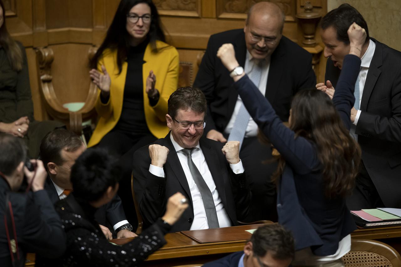 L'UDC bernois Albert Rösti au moment de l'annonce de son élection au Conseil fédéral. [Keystone - Anthony Anex]