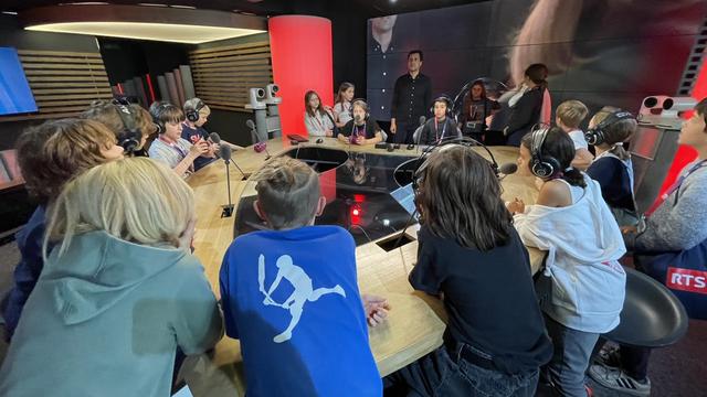 Des enfants participant à la journée Futurs en tous genres à la RTS, le 10 novembre 2022. [RTS - Nicolas Bastard]