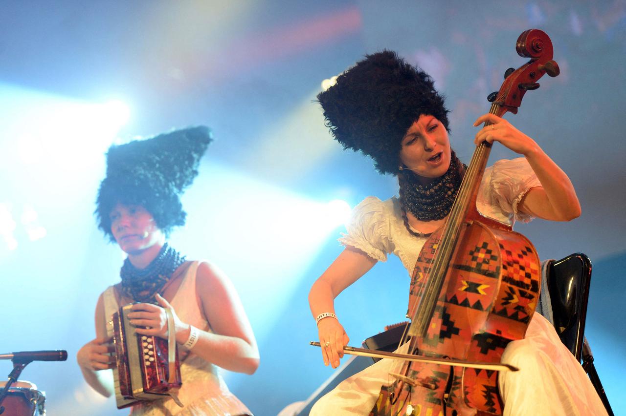 Le groupe DakhaBrakha aux Transmusicales de Rennes en 2013. [AFP - Thomas Bregardis]