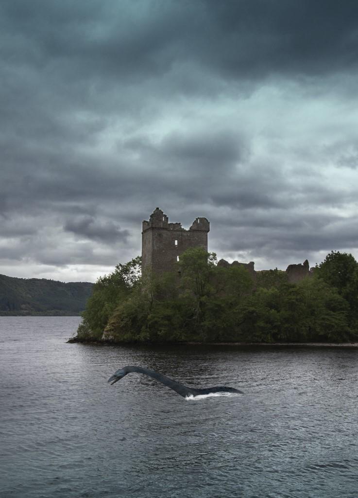 Une illustration de Nessie, le monstre du Loch Ness... ou serait-ce donc une vraie photo? [Science Photo Library via AFP - Victor Habbick Visions]